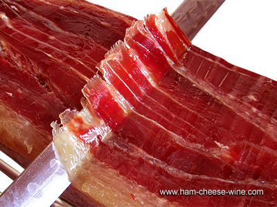 Jamon Iberico de Bellota Cortado a Mano a Cuchillo 1/2 Libra Detalles 2