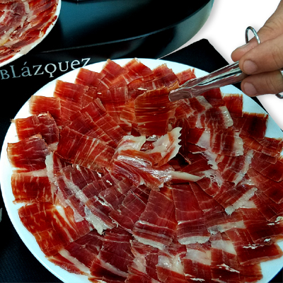 Kit Jamonero Económico - Jamón Ibérico de Bellota Blázquez sin Hueso Detalles 6