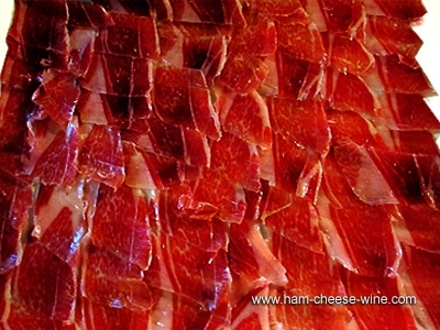 Iberico Ham de Bellota Pata Negra Boneless Details 4