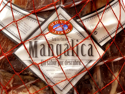 Jamón Ibérico Mangalica sin Hueso Etiqueta Detalles