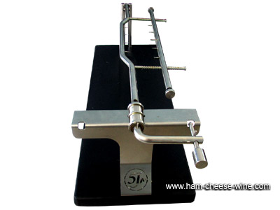 5J Ham Holder for Boneless Ham 3