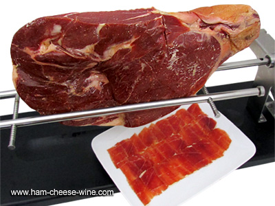 Basic Ham Carving Kit - Serrano Ham Monte Nevado Boneless Details 7