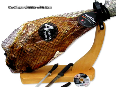 Pure Iberico Bellota Ham Fermín - Economic Ham Carving Kit Details 4