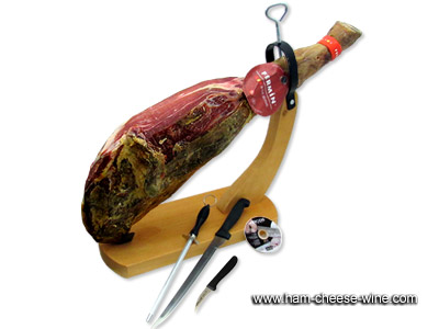 Serrano Ham Fermín Carving Kit Details 4