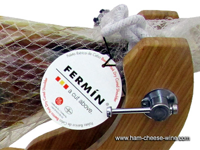 Iberico Shoulder Fermín Professional Ham Carving Kit Details 4